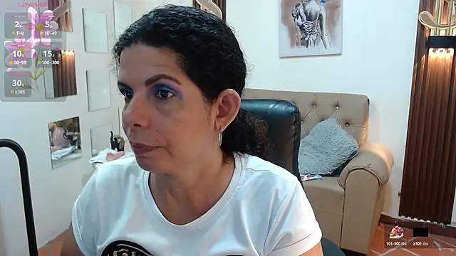 Snapshot of sila_bolum chatting on 05-20-26, 04:24 sila bolum online show from 05-20-26, 04:24
