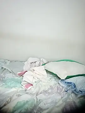 Pussycat 9999 online show from 03-15-25, 09:05