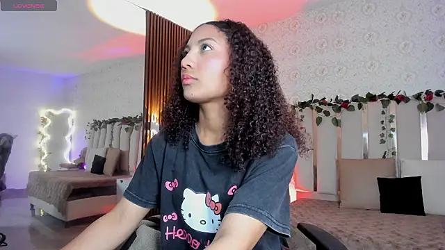 Daphnne tay online show from 02-20-26, 03:47