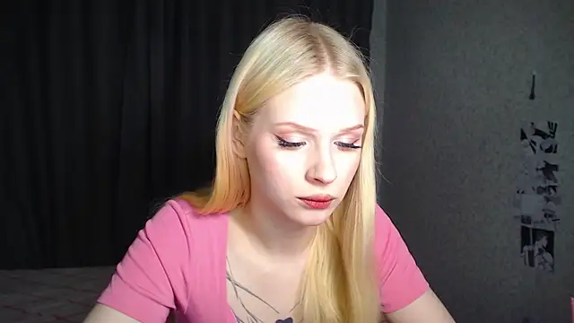 lisa barbie online show from 01-14-25, 11:53