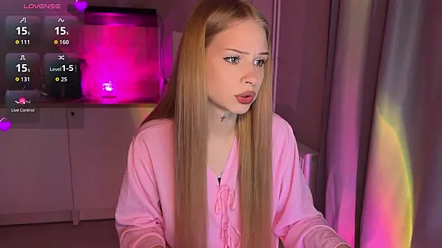 lisa barbie online show from 03-03-26, 07:31