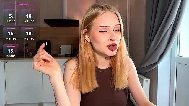 lisa barbie online show from 04-16-26, 03:46