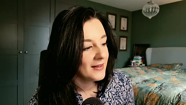 flatwhite0 online show from 02-20-26, 10:05