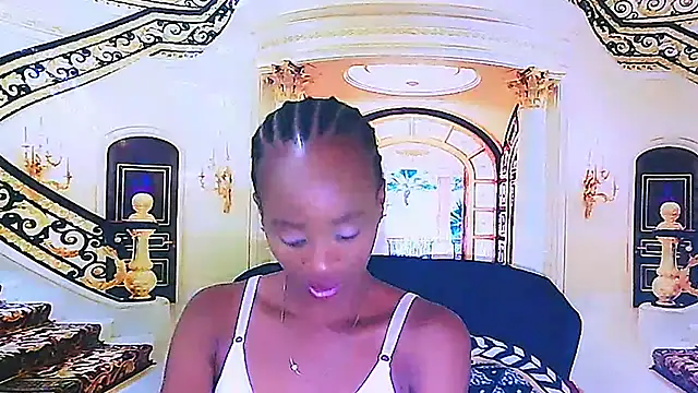 Snapshot of EbonyCreamy69 chatting on 01-03-25, 09:47 EbonyCreamy69 online show from 01-03-25, 09:47