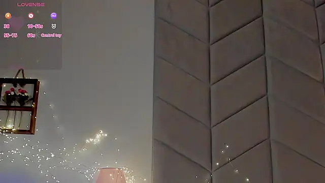 Snapshot of Jessie_Roy chatting on 02-05-25, 04:48 Jessie Roy online show from 02-05-25, 04:48