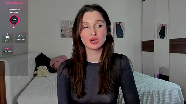 Snapshot of tender_babyy chatting on 12-09-24, 05:41 tender babyy online show from 12-09-24, 05:41