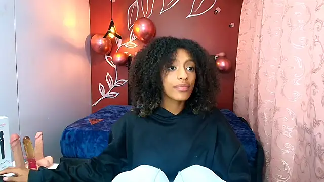 Zia Green online show from 01-25-25, 03:30