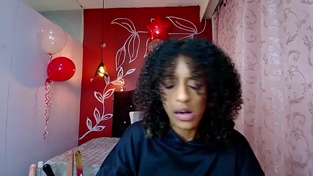 Zia Green online show from 02-19-25, 03:27