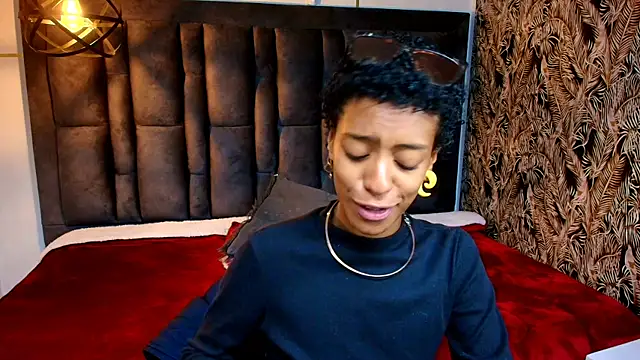 Zia Green online show from 05-12-26, 12:35