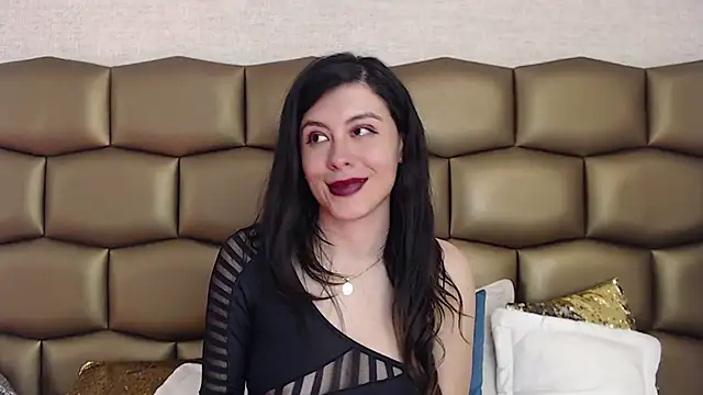 Snapshot of JaneLondon chatting on 12-16-24, 09:09 JaneLondon online show from 12-16-24, 09:09