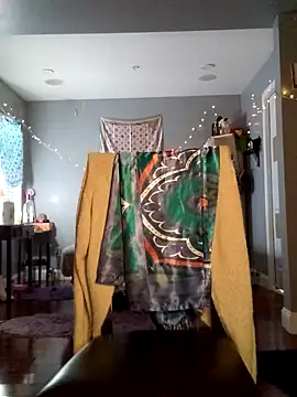 Snapshot of ebonycatlisaaaalime chatting on 01-20-25, 01:32 ebonycatlisaaaalime online show from 01-20-25, 01:32