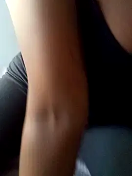 Snapshot of ebonycatlisaaaalime chatting on 02-27-25, 03:48 ebonycatlisaaaalime online show from 02-27-25, 03:48