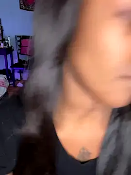 Snapshot of ebonycatlisaaaalime chatting on 10-20-25, 12:38 ebonycatlisaaaalime online show from 10-20-25, 12:38