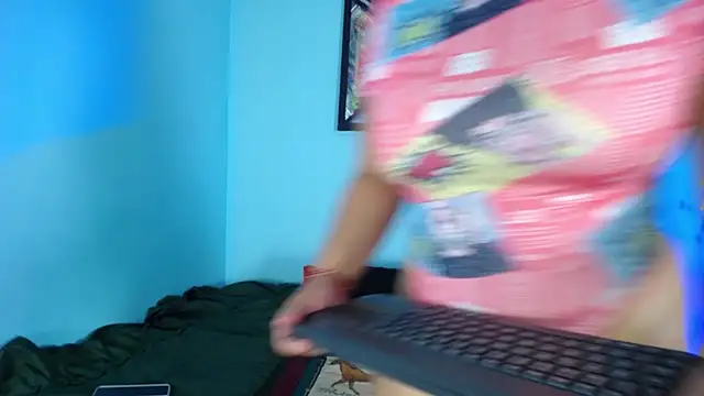 Iivana 19 online show from 11-08-25, 04:18