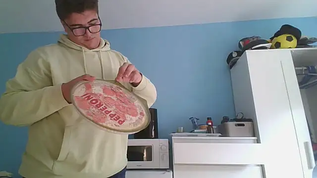 sorolla12 online show from 03-12-26, 01:50