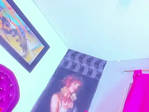 Eyleen Santos online show from 11-24-25, 07:35