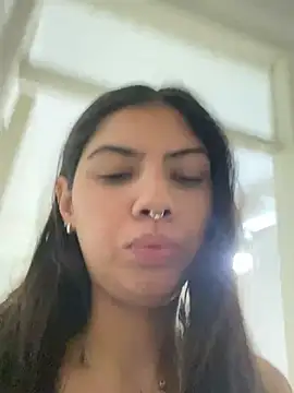 Snapshot of Argentiiniita chatting on 12-26-24, 09:47 Argentiiniita online show from 12-26-24, 09:47