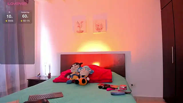 Snapshot of GabyButtler1 chatting on 12-03-24, 06:06 GabyButtler1 online show from 12-03-24, 06:06