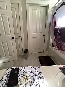 Snapshot of Pressure69mee chatting on 01-28-25, 03:57 Pressure69mee online show from 01-28-25, 03:57