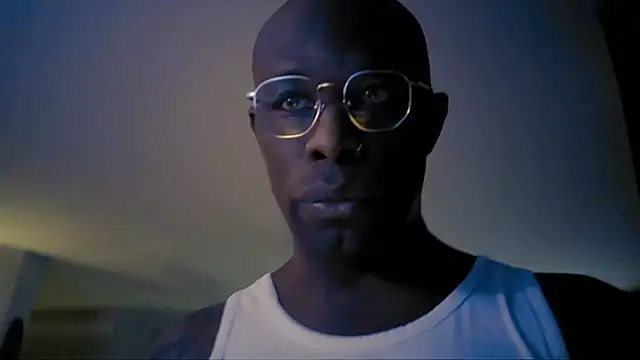 Snapshot of Pressure69mee chatting on 01-31-25, 01:11 Pressure69mee online show from 01-31-25, 01:11