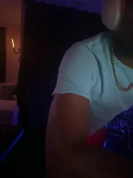 Snapshot of Pressure69mee chatting on 02-07-25, 09:37 Pressure69mee online show from 02-07-25, 09:37