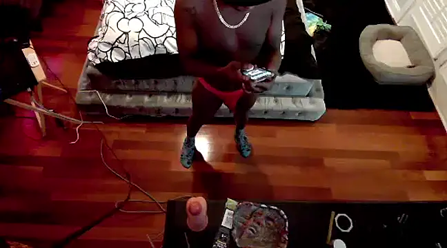 Snapshot of Pressure69mee chatting on 02-11-25, 05:29 Pressure69mee online show from 02-11-25, 05:29