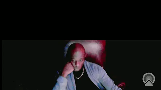 Snapshot of Pressure69mee chatting on 03-18-25, 12:14 Pressure69mee online show from 03-18-25, 12:14