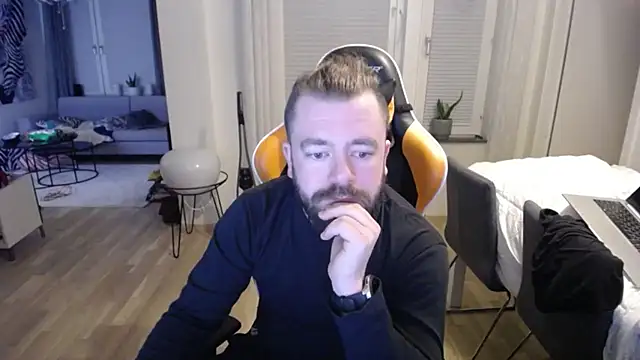 Sebuleczek online show from 03-03-25, 02:26