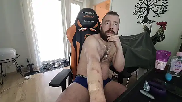 Sebuleczek online show from 03-21-25, 02:40