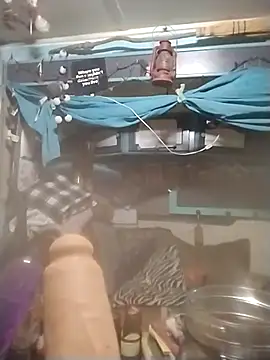 Snapshot of Fantasymaid80 chatting on 01-31-25, 04:47 Fantasymaid80 online show from 01-31-25, 04:47