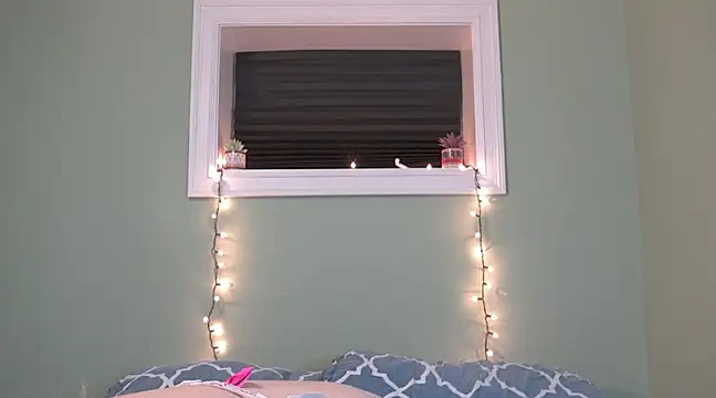 SummerLovingXoXo online show from 12-30-24, 10:45