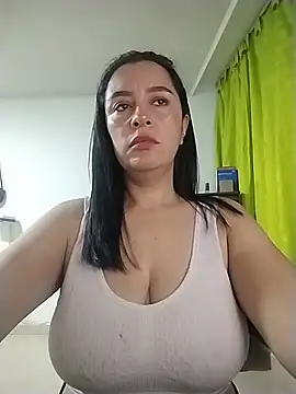 hailey85 online show from 05-19-26, 11:22