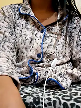 Snapshot of yasima-39 chatting on 12-16-24, 08:26 yasima-39 online show from 12-16-24, 08:26