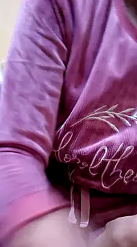 Snapshot of yasima-39 chatting on 01-04-25, 11:54 yasima-39 online show from 01-04-25, 11:54