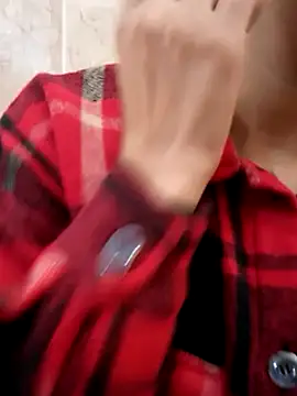 Snapshot of yasima-39 chatting on 01-25-25, 01:41 yasima-39 online show from 01-25-25, 01:41