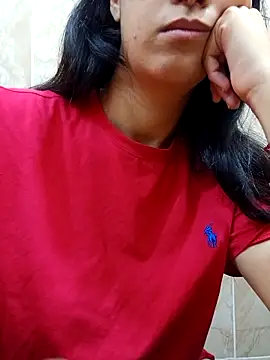 Snapshot of yasima-39 chatting on 10-17-25, 10:18 yasima-39 online show from 10-17-25, 10:18