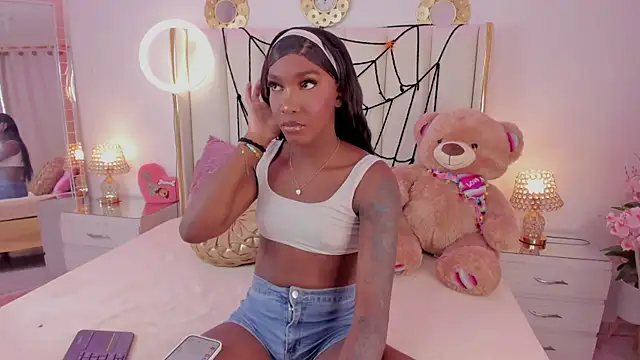 evangelin ts online show from 10-29-25, 02:08