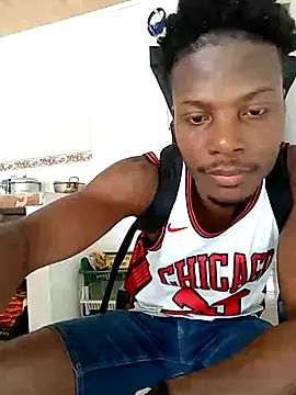 DalianHR33 online show from 12-17-25, 01:00