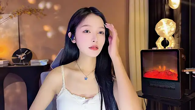 Snapshot of xiaodaibabyy chatting on 12-09-24, 02:39 xiaodaibabyy online show from 12-09-24, 02:39
