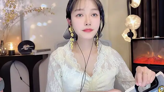 Snapshot of xiaodaibabyy chatting on 01-11-25, 03:31 xiaodaibabyy online show from 01-11-25, 03:31
