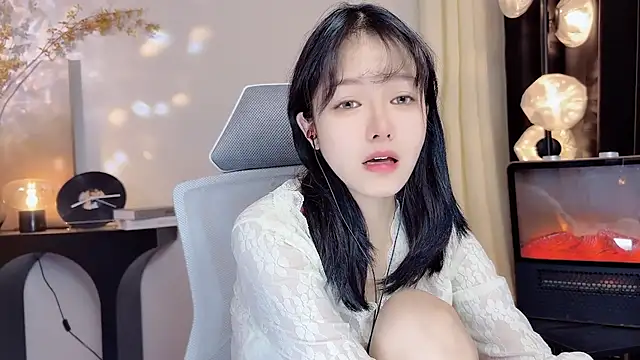 Snapshot of xiaodaibabyy chatting on 01-31-25, 03:11 xiaodaibabyy online show from 01-31-25, 03:11