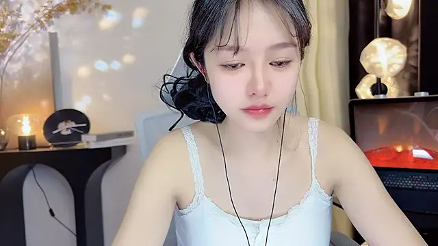 Snapshot of xiaodaibabyy chatting on 02-01-25, 04:54 xiaodaibabyy online show from 02-01-25, 04:54