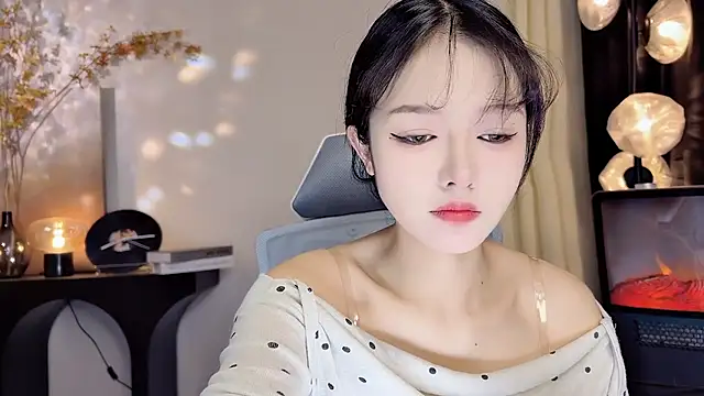 Snapshot of xiaodaibabyy chatting on 02-09-25, 01:25 xiaodaibabyy online show from 02-09-25, 01:25