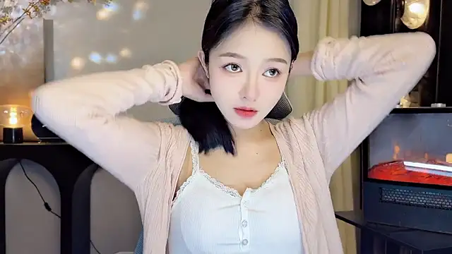 Snapshot of xiaodaibabyy chatting on 02-10-25, 01:22 xiaodaibabyy online show from 02-10-25, 01:22