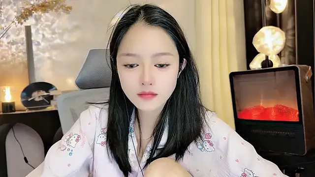 Snapshot of xiaodaibabyy chatting on 02-20-25, 04:25 xiaodaibabyy online show from 02-20-25, 04:25