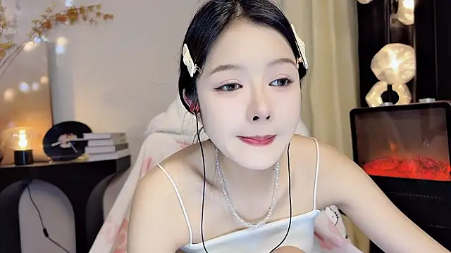 Snapshot of xiaodaibabyy chatting on 03-02-25, 04:21 xiaodaibabyy online show from 03-02-25, 04:21