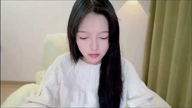 xiaodaibabyy online show from 11-06-25, 02:40