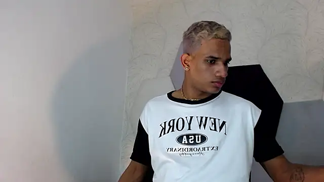 AbrahanBratz online show from 01-11-25, 11:24