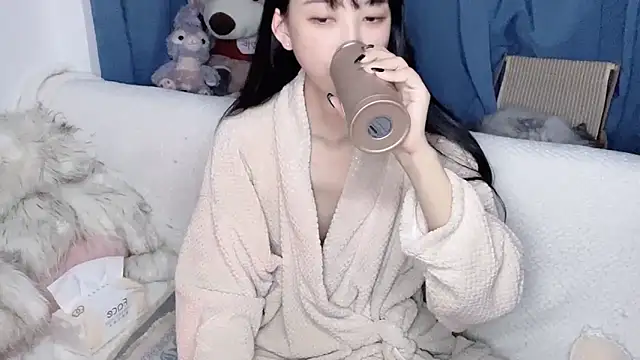 Lili-2 online show from 11-20-25, 04:51