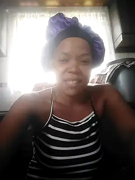 Feathergal69  online show from 12-07-24, 07:49